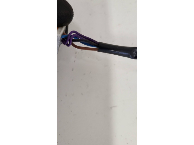 Зеркало электрическое Mazda MPV II LW 1999 - 2007 года