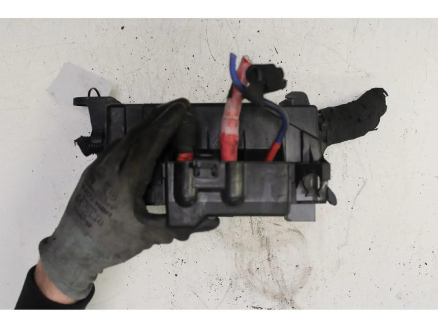 Блок предохранителей Ford Transit Custom