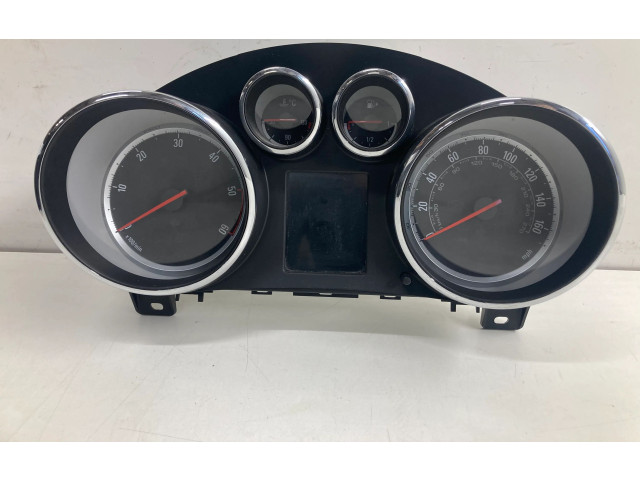 Přístrojová deska Opel Zafira C 2015 13460585