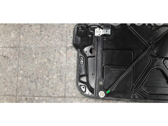 Передний електрический механизм для подъема окна без двигателя     1C0837756LL    Volkswagen New Beetle 