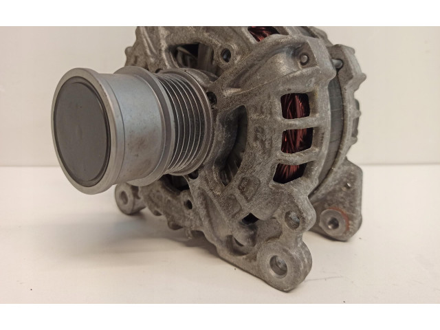 Генератор 04C903023T Audi A3 S3 8V