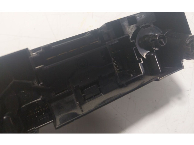 Модуль блока управления кондиционером 6V0820045C9B9 Skoda Fabia Mk3 (NJ)