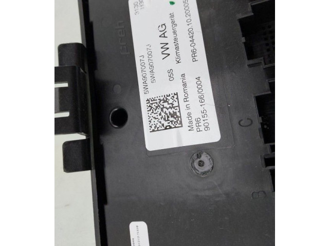 Блок управления климат-контролем Audi A3 8Y