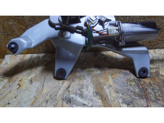 Моторчик заднего дворника 34961581    Suzuki Liana