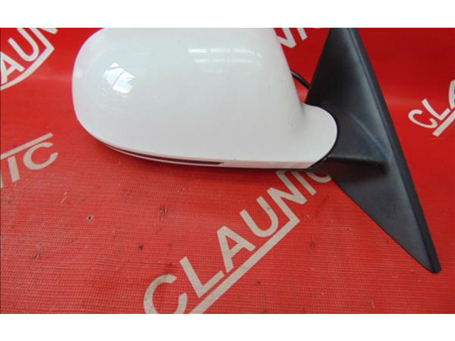 Zpětné zrcátko Mercedes-Benz E W124 2007 AU.004.20.27896