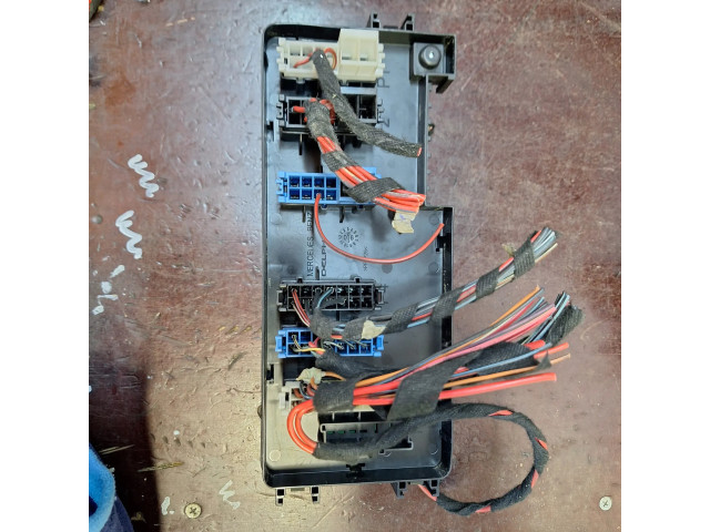 Pojistková skříňka A1645400272, 15454741 Mercedes-Benz R W251 2007