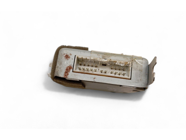 Блок управления 9541027000 Hyundai Coupe