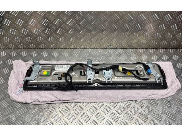 Přístrojová deska Mercedes-Benz E W213 2018 A2135403842