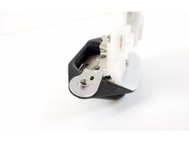 Замок багажника     Honda CR-V 2013 - 2016 года