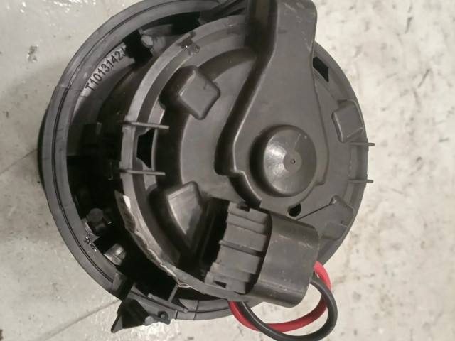 Вентилятор печки T1013140A Citroen Berlingo