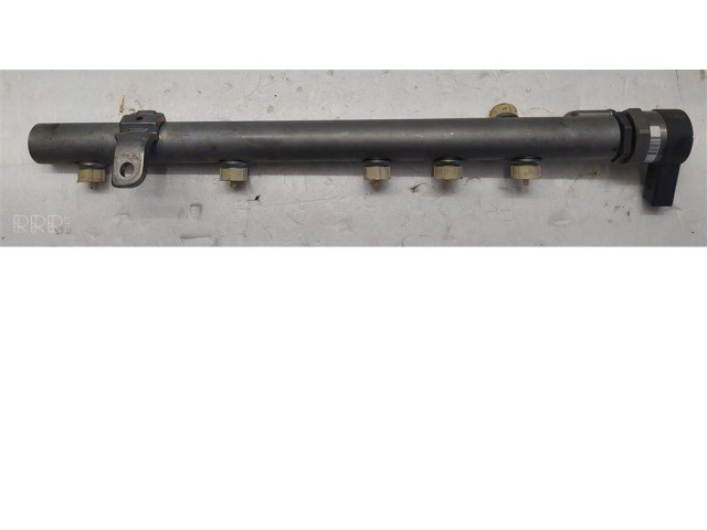 Магистральная трубка топлива