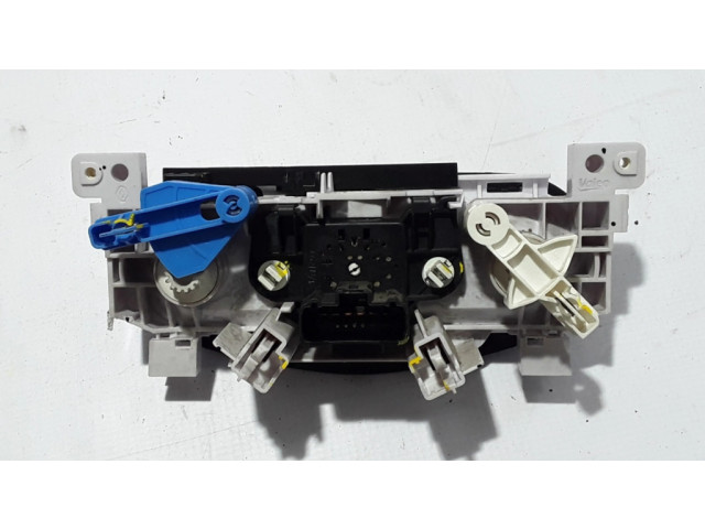 Модуль блока управления кондиционером T1001639U Dacia Duster