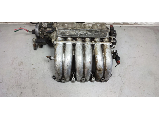 Всасывающий коллектор MD172740   Mitsubishi Sigma