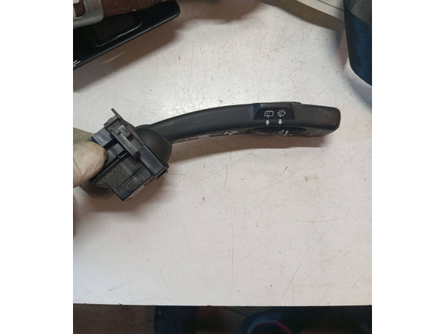 Ручка стеклоочистителей 31394008 Volvo V60