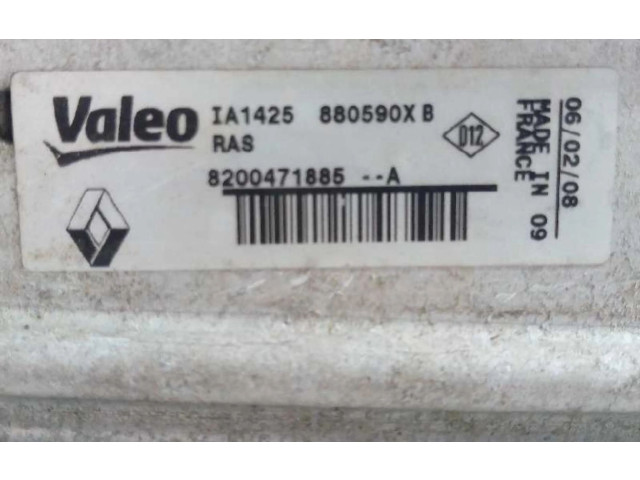 Интеркулер  8200471888   Renault Clio III 