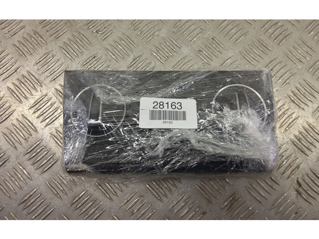 Блок управления климат-контролем 8U0820043F, A2C90228000   Audi Q3 8U