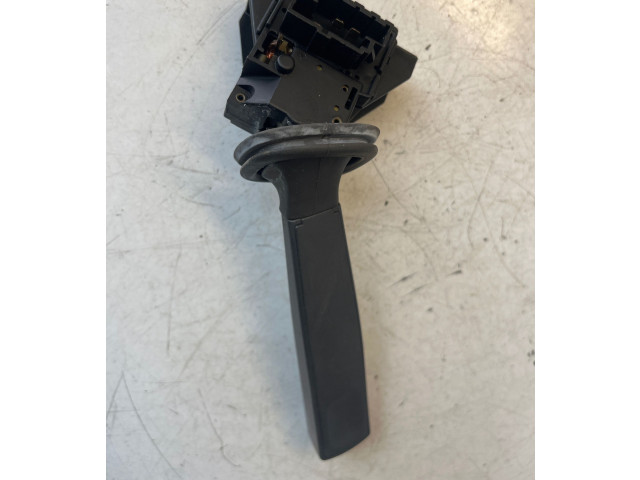 Включатель стеклоочистителей    Volvo S70  V70  V70 XC    