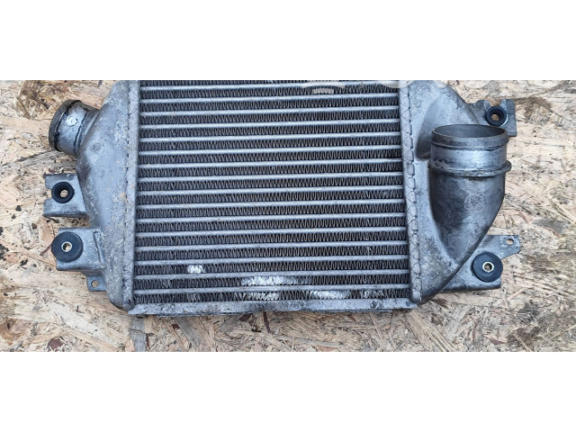 Интеркулер  SICTM0180, N08806   Subaru Forester SH 