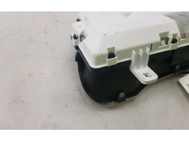 Přístrojová deska Nissan Micra 2011 248201HB0A, N1-2178F