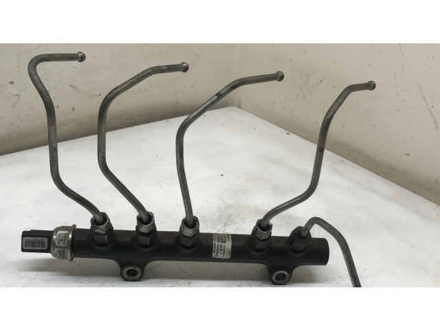 Топливная рампа    Citroen C4 Grand Picasso 1.6 