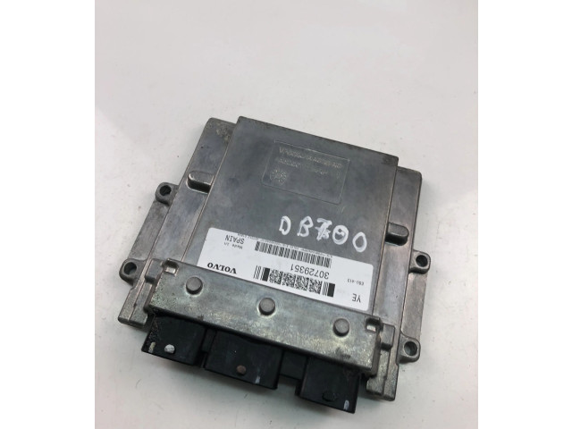 Блок управления двигателем Блок управления 30729351   Volvo V70