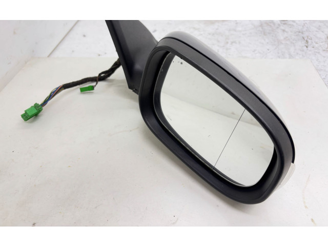 Зеркало электрическое        Volvo V70  2005 - 2008 года   
