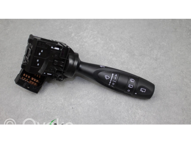 Ручка стеклоочистителей