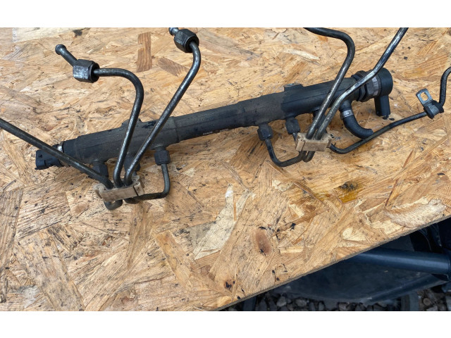 Топливная рампа 0445215023 Volvo S80