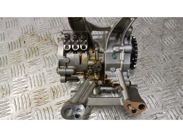 Масляный насос 8631810 BMW 1 F40 1.5