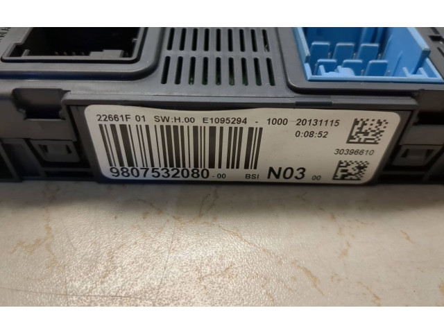 Блок предохранителей 9807532080, E1095294 Peugeot 2008 I