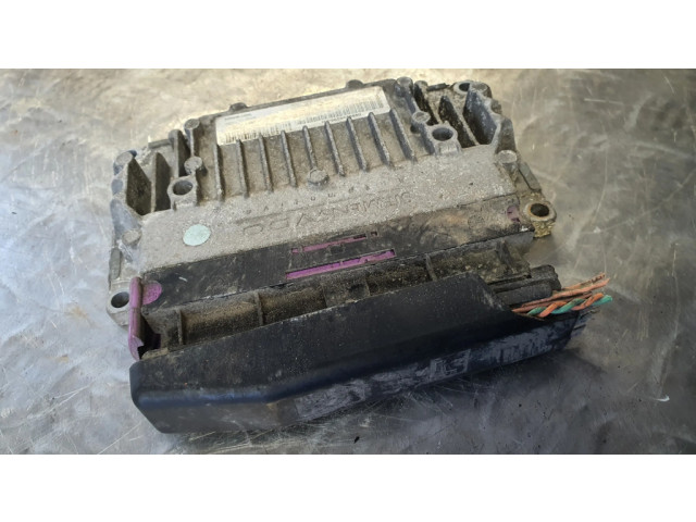 Блок управления коробкой передач S126024101, 9661983980   Citroen C4 I