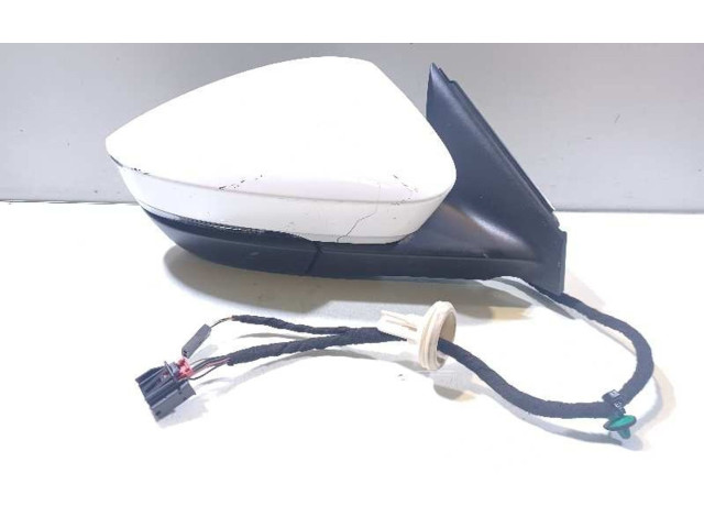 Зеркало электрическое Skoda Karoq 2017 - года