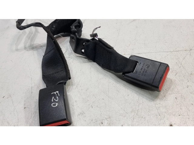 Средняя поясная пряжка ()