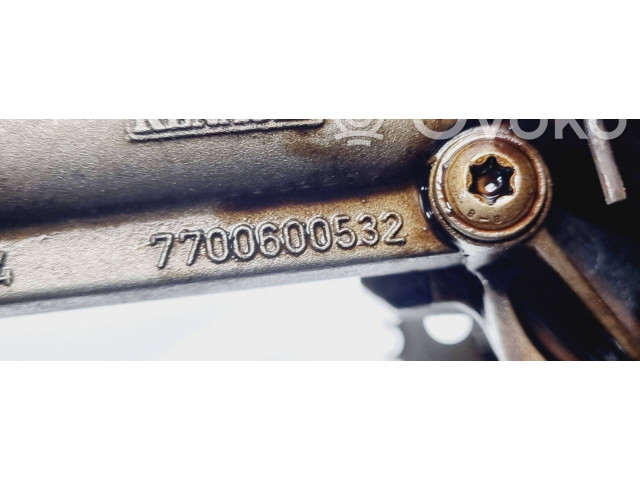 Масляный насос 7700600532 Renault Scenic I