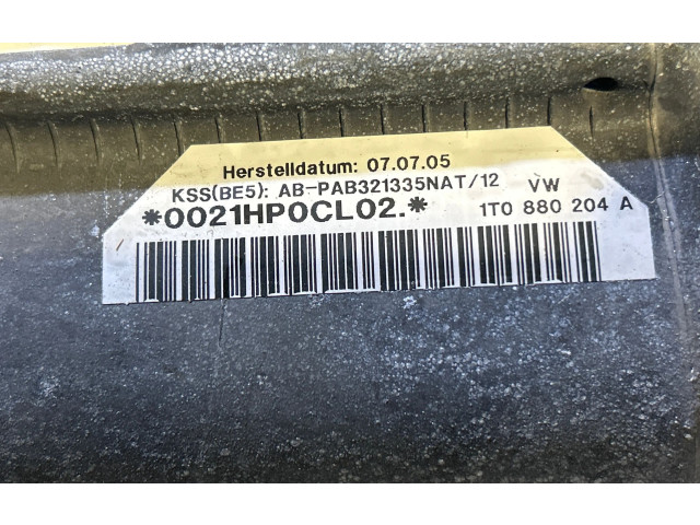 Руль Volkswagen Touran I 2003 - 2010 года 1T0880204A, 0021HP0CL02