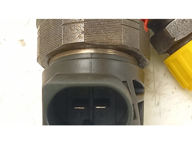 Vstřikovač 7810702, 0445110617 BMW 5 F10 F11 pro naftový motor 2.0