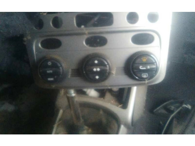 Блок управления климат-контролем 01560513690 Alfa Romeo GT