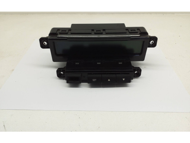 Дисплей    957101H700   KIA Ceed