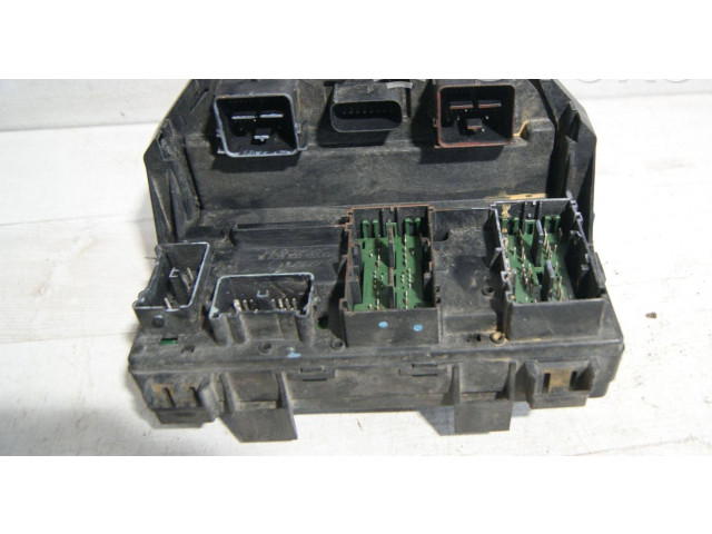 Блок предохранителей  68105502AB, KA03193010   Jeep Liberty    