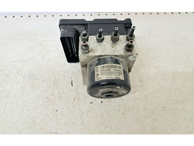 Блок АБС 30643982, P30643979 Volvo V70 2005 - 2008 года
