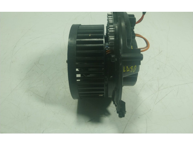 Вентилятор печки    5WB819021A, 3Q1819021E   Cupra Leon