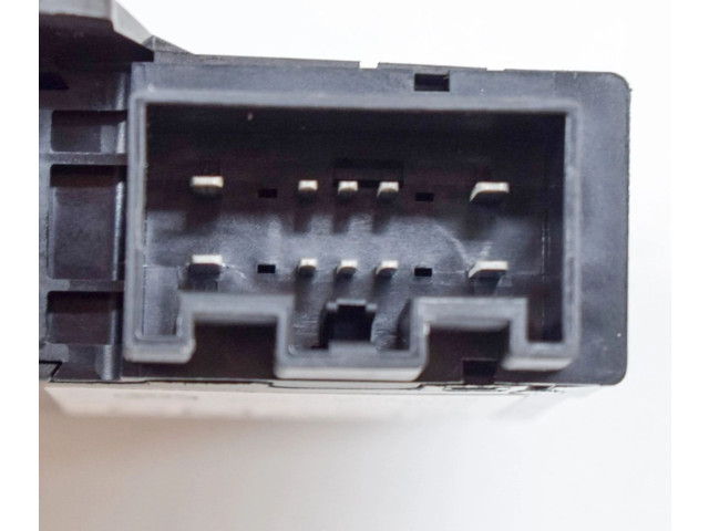 Блок управления крышки багажника