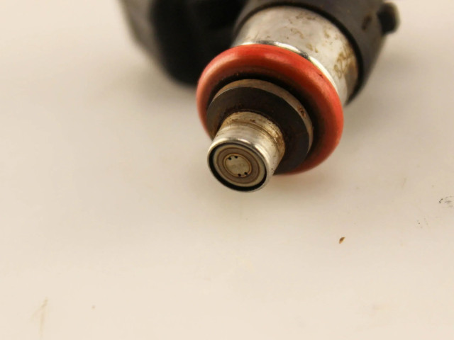 Форсунка 05184085AC    Dodge Grand Caravan для бензинового двигателя  3.6