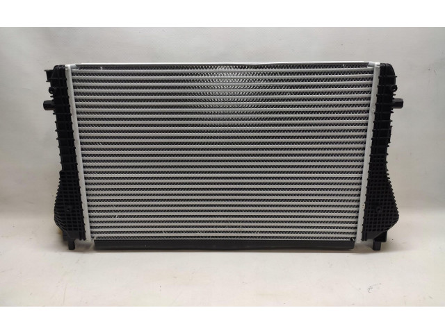 Интеркулер  1K0145803CA   Skoda Octavia Mk2 (1Z) 