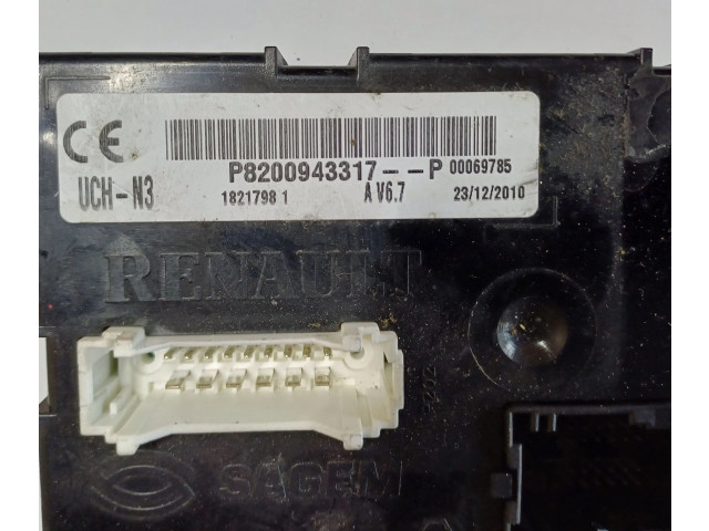 Блок комфорта P8200943317P, 18217981   Renault Trafic II (X83)   