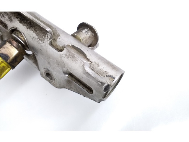 Топливная рампа 06J133317G Audi A3 S3 8P