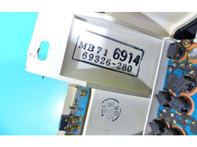 Přístrojová deska  Mitsubishi Pajero 1987 MB716914, IMPRK1218822  