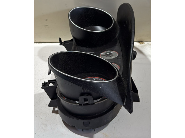 Přístrojová deska Fiat Punto Evo 2010