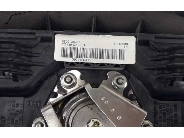 Подушка безопасности водителя 8200136331, 91167639   Renault Trafic II (X83)