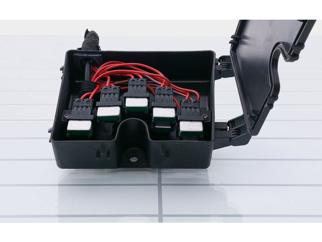 Блок предохранителей  3D0937128A   Volkswagen Phaeton    